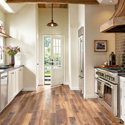 Laminate flooring of kitchen | Everlast Floors